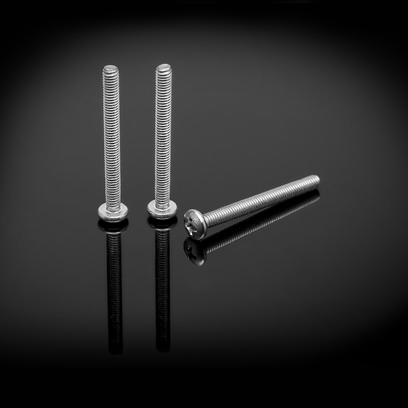 Vijak s kružnom glavom od nehrđajućeg čelika GB818